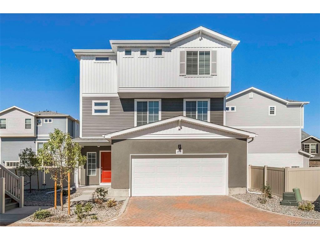 618 Wagon Wheel Way, Bennett, CO 80102