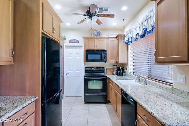 7530 E LARKSPUR Drive, Scottsdale, AZ 85260