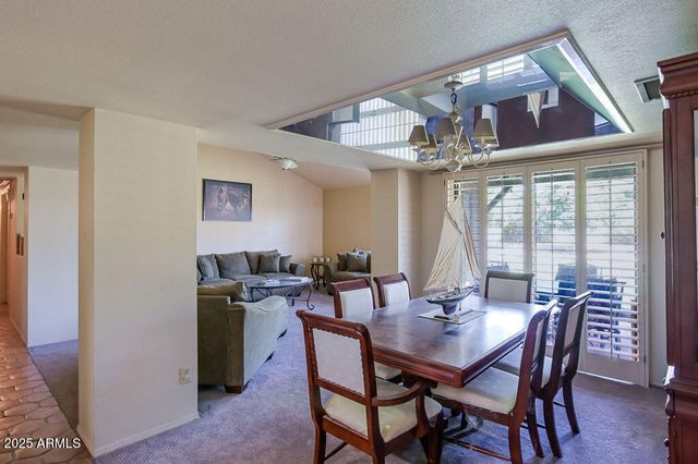 7530 E LARKSPUR Drive, Scottsdale, AZ 85260