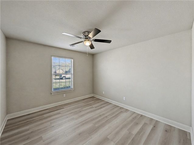 1801 SW Candlewood Street, Bentonville, AR 72712