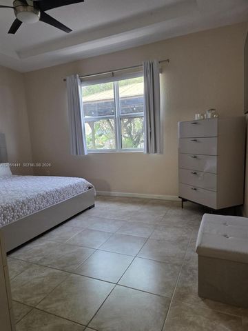 28363 SW 129th Ct, Homestead, FL 33033