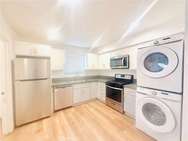 25200 Frampton Avenue, Harbor City, CA 90710