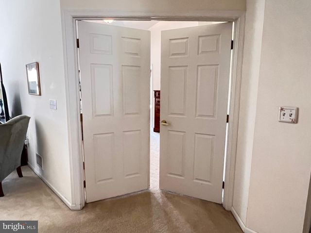 52 RIDGWAY DR, Bordentown, NJ 08505