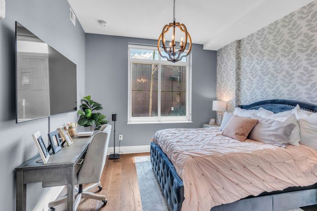 20 Rutledge St Apt 109, Nashville, TN 37210