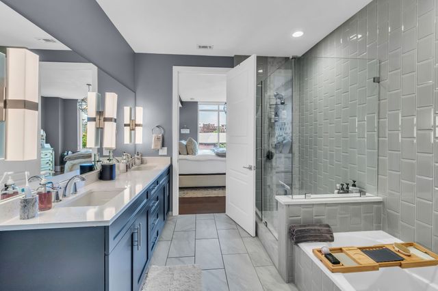 20 Rutledge St Apt 109, Nashville, TN 37210