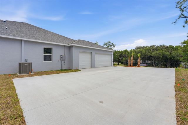 421 W CHASE STREET, Hernando, FL 34442
