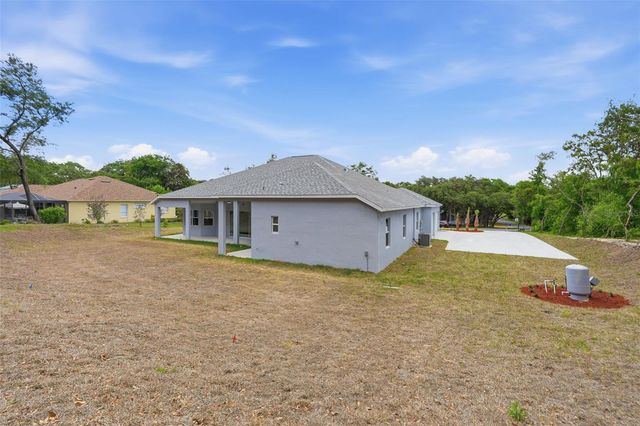 421 W CHASE STREET, Hernando, FL 34442