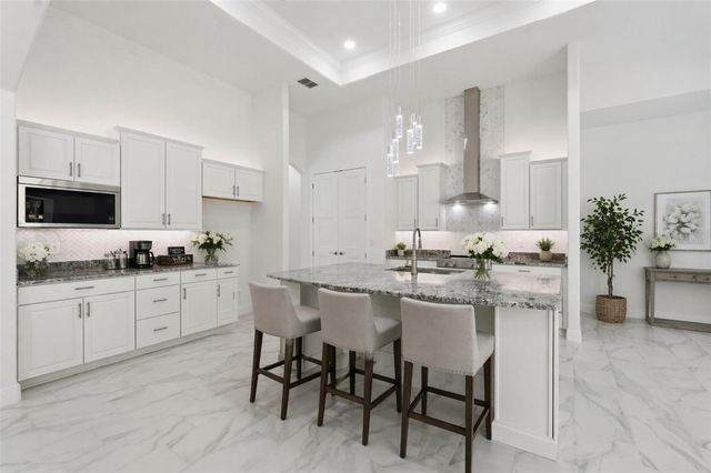 421 W CHASE STREET, Hernando, FL 34442