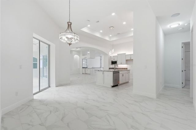 421 W CHASE STREET, Hernando, FL 34442