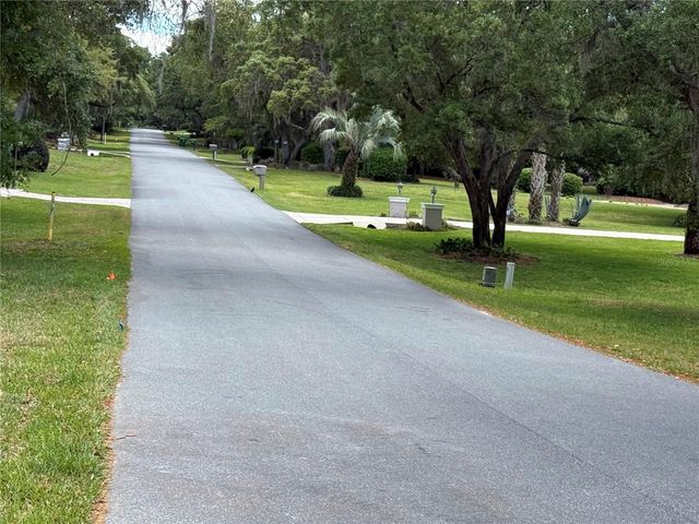 421 W CHASE STREET, Hernando, FL 34442