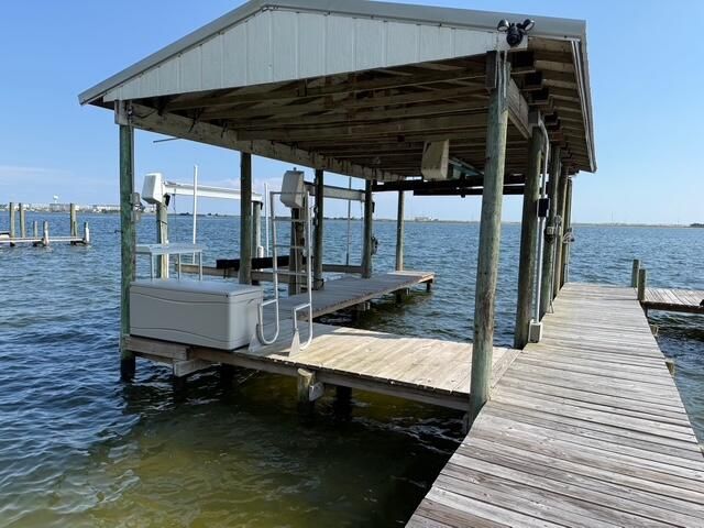 809 E Miracle Strip Parkway, Mary Esther, FL 32569