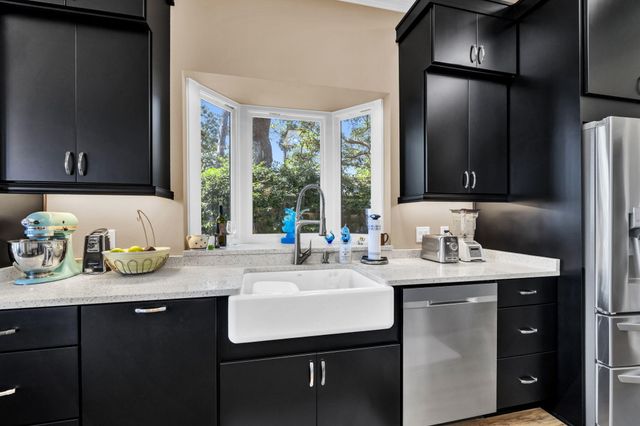 809 E Miracle Strip Parkway, Mary Esther, FL 32569