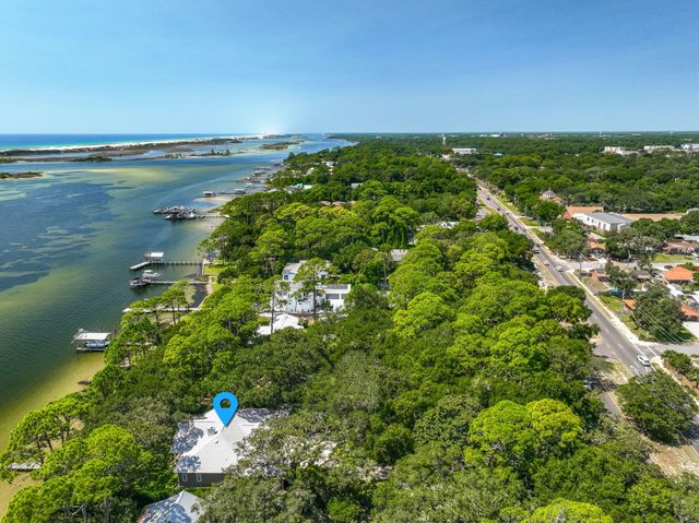 809 E Miracle Strip Parkway, Mary Esther, FL 32569