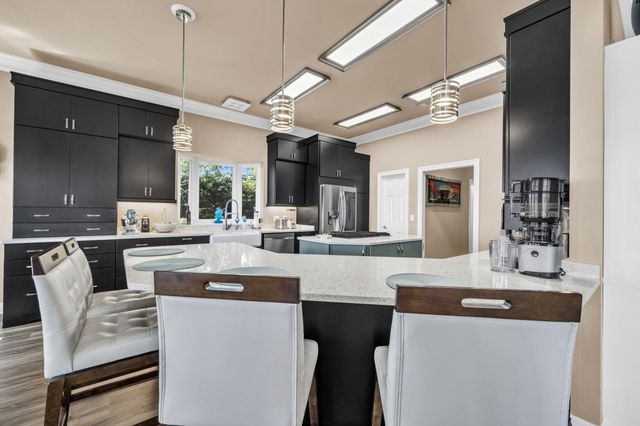 809 E Miracle Strip Parkway, Mary Esther, FL 32569