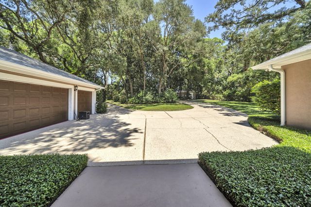 809 E Miracle Strip Parkway, Mary Esther, FL 32569