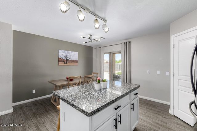 11274 W DEL RIO Lane, Avondale, AZ 85323