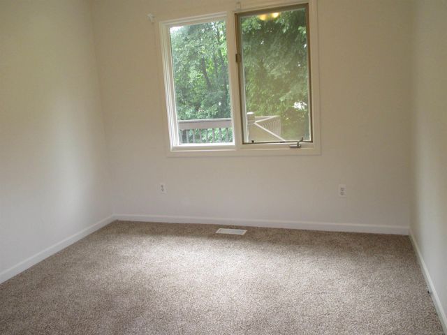 35907 Fierimonte Drive, Clinton Twp, MI 48035