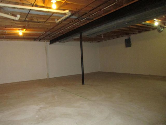 35907 Fierimonte Drive, Clinton Twp, MI 48035