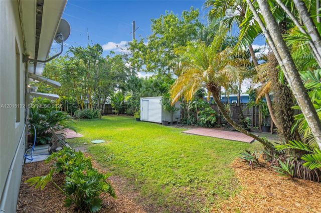 6141 SW 47th St, Miami, FL 33155