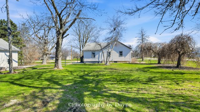 209 E Lafayette Street, Ashkum, IL 60911
