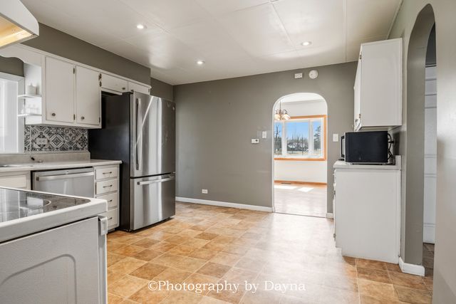 209 E Lafayette Street, Ashkum, IL 60911