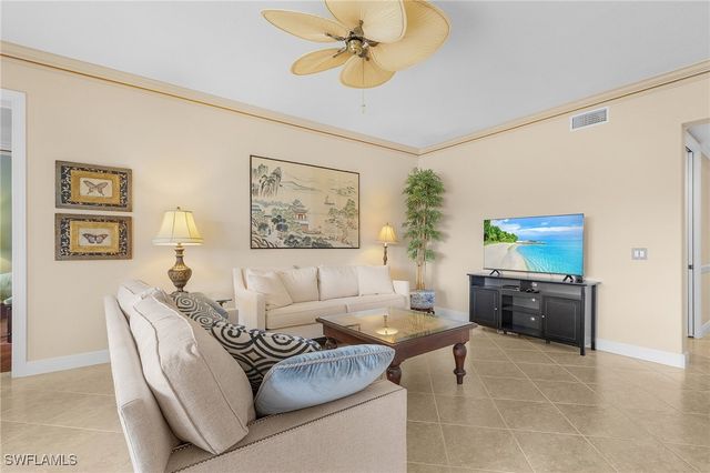 801 Regency Reserve CIR 4301, Naples, FL 34119