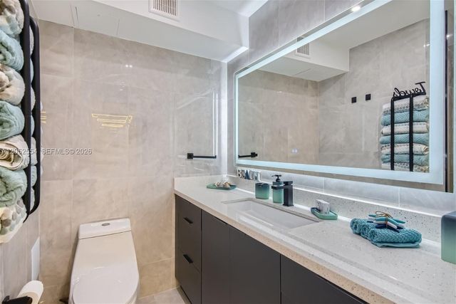 2501 S Ocean Drive 617, Hollywood, FL 33019
