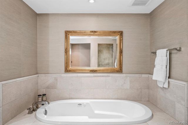 1891 Curtis Street 1607, Denver, CO 80202