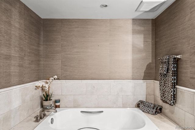 1891 Curtis Street 1607, Denver, CO 80202