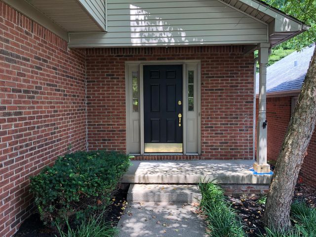 2129 Ft. Harrods Drive Drive, Lexington, KY 40513