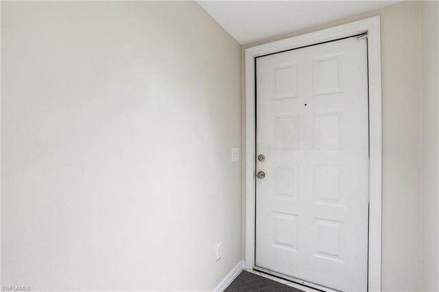 7774 Jewel LN 103, Naples, FL 34109