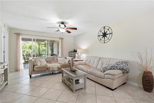 7774 Jewel LN 103, Naples, FL 34109
