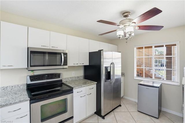 7774 Jewel LN 103, Naples, FL 34109