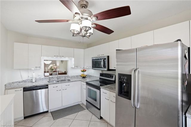 7774 Jewel LN 103, Naples, FL 34109