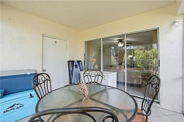 7774 Jewel LN 103, Naples, FL 34109