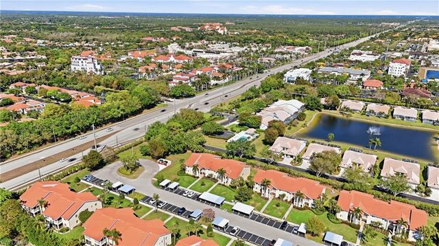 7774 Jewel LN 103, Naples, FL 34109