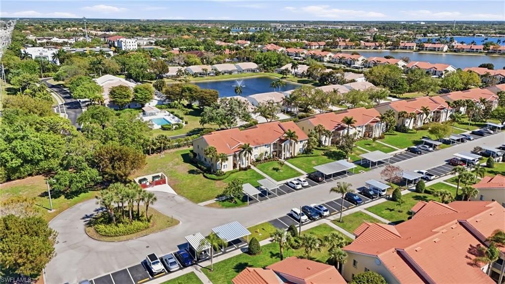 7774 Jewel LN 103, Naples, FL 34109