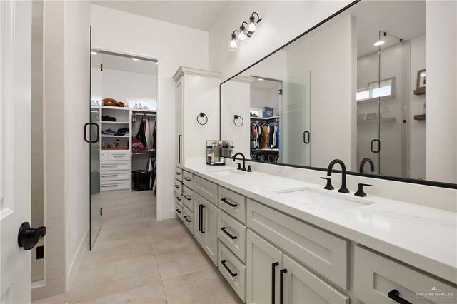 5101 Pecan Avenue, Mcallen, TX 78501