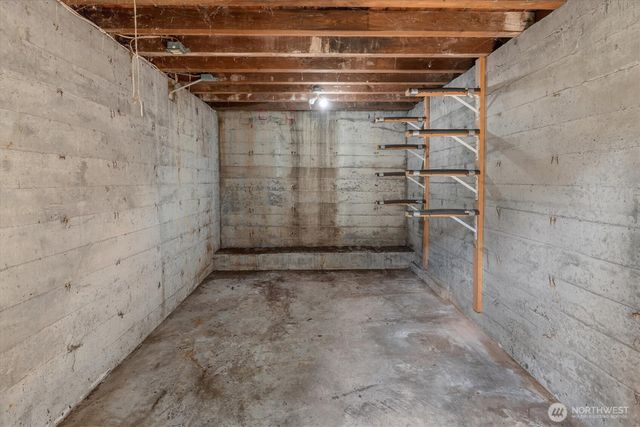 2650 Walnut Avenue SW, Seattle, WA 98116