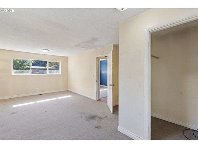 502 Nw 77TH St, Vancouver, WA 98665