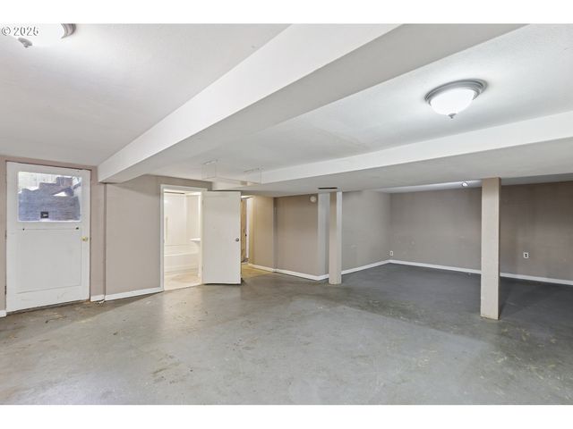 502 Nw 77TH St, Vancouver, WA 98665