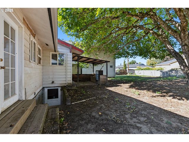 502 Nw 77TH St, Vancouver, WA 98665