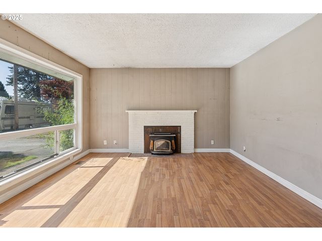 502 Nw 77TH St, Vancouver, WA 98665