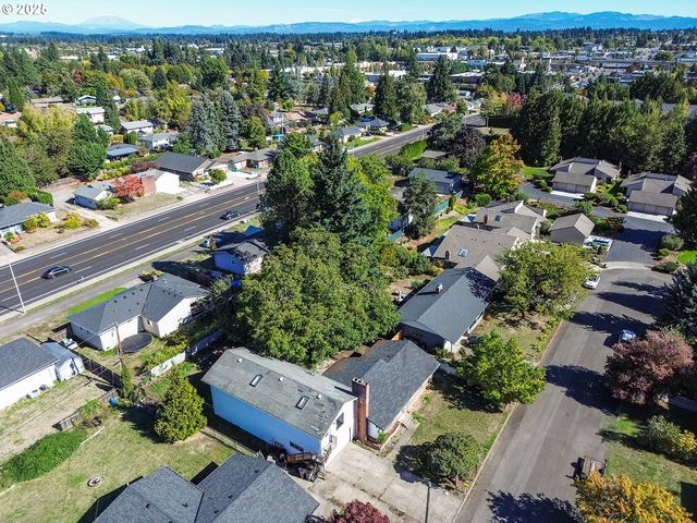 502 Nw 77TH St, Vancouver, WA 98665