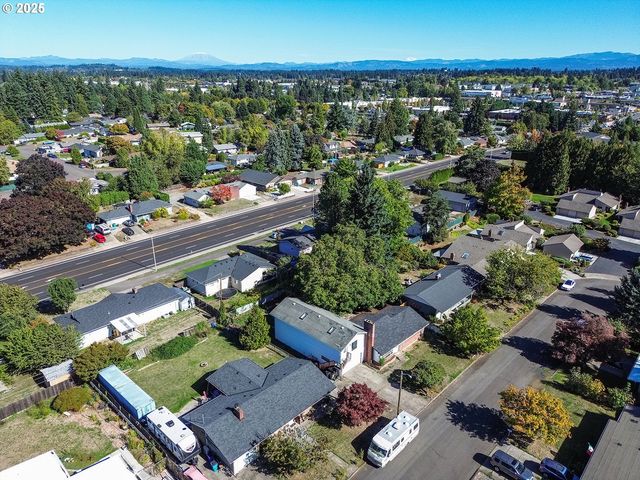 502 Nw 77TH St, Vancouver, WA 98665