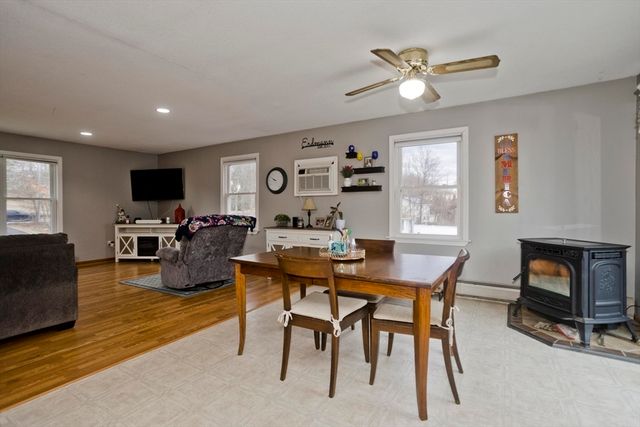 206 Franklin Street, Belchertown, MA 01007