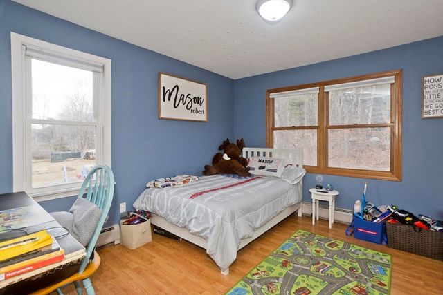 206 Franklin Street, Belchertown, MA 01007