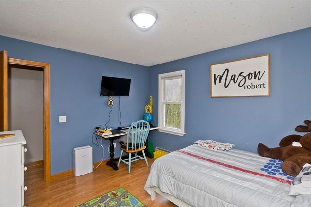 206 Franklin Street, Belchertown, MA 01007