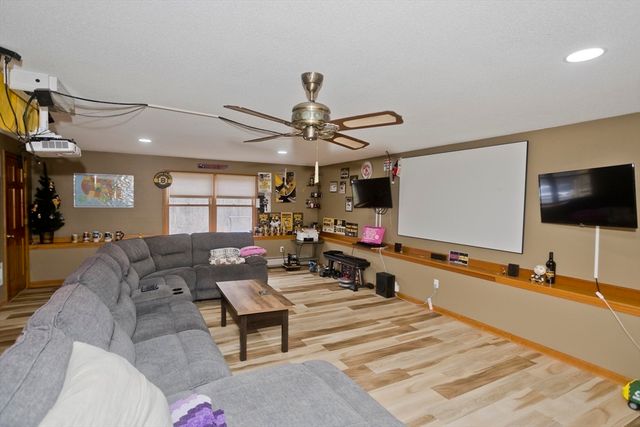 206 Franklin Street, Belchertown, MA 01007