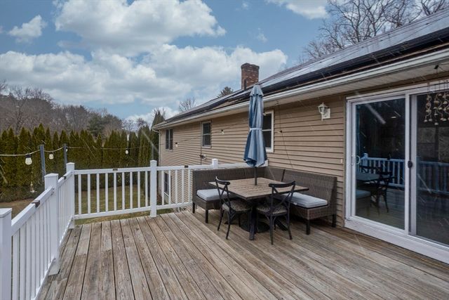 206 Franklin Street, Belchertown, MA 01007